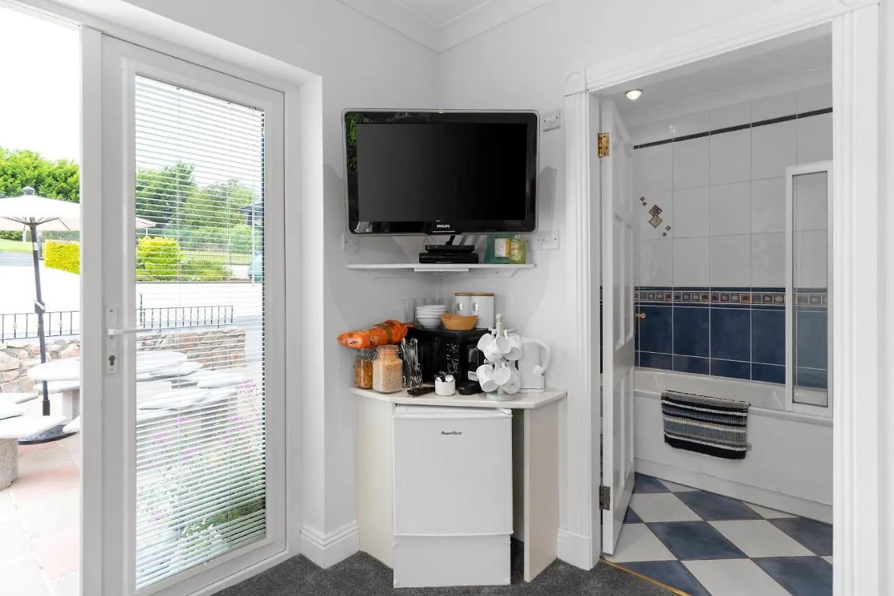 Private Room With Private Entrance. Galway 0*,  Irland