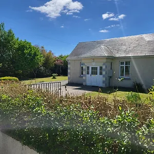 Peaceful Farm In Menlough Near Mountbellew, Ballinasloe, Athlone & Galway